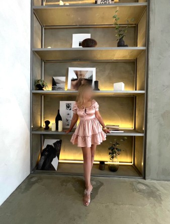 Девушка массажистка Кристина, салон Кристина