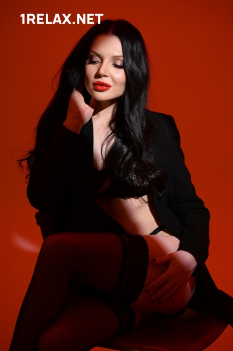 Девушка массажистка Елена, салон Елена фото №3